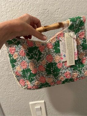 Beaded Floral Bamboo-Handle Clutch Bag - Pink & Green